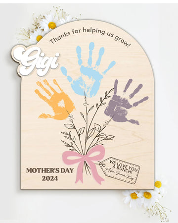 DIY Mothers Day Flower Handprint, Personalized Gift for Mom, Handprint Crafts From Kids, Mothers Day Keepsake, Gifts for Mom Grandma